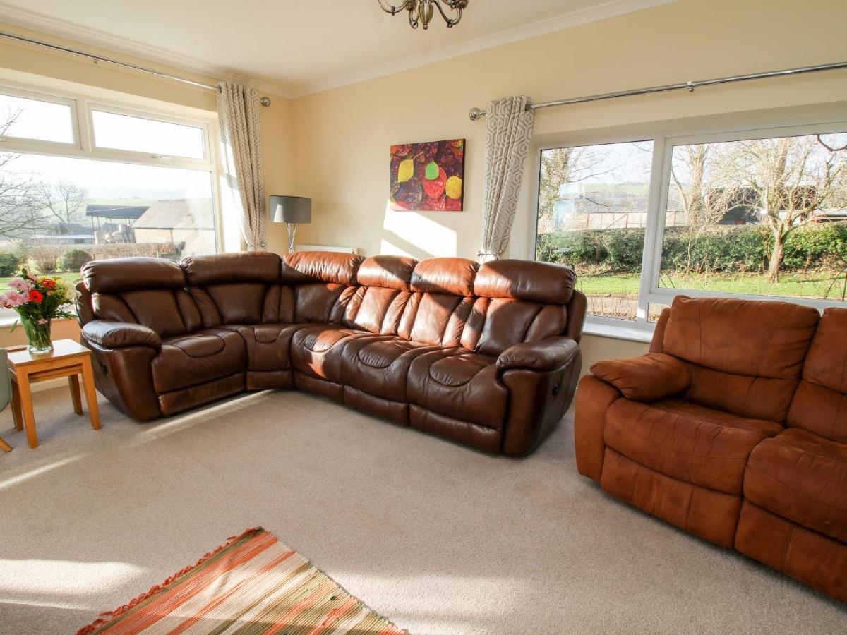 Villa Bicton Lea Acton  Exterior foto